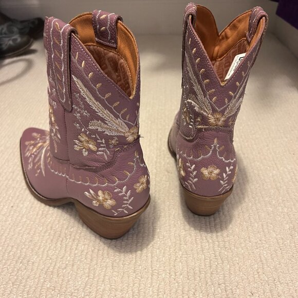 DINGO Primrose Bootie in Lavender Sz 9 NEVER WORN - Picture 4 of 16